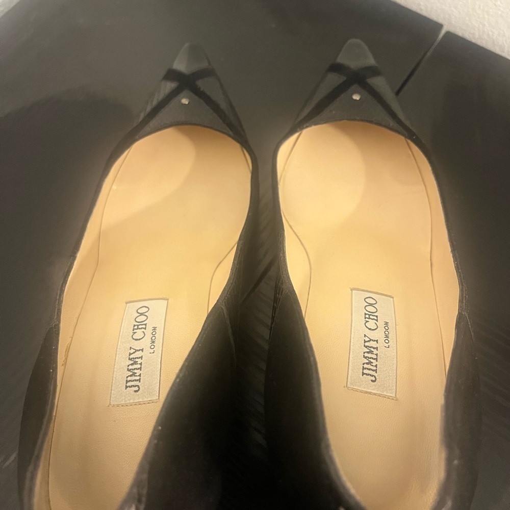 Jimmy Choo Black Snakeskin & Suede Pumps 👠 - Picture 4 of 11